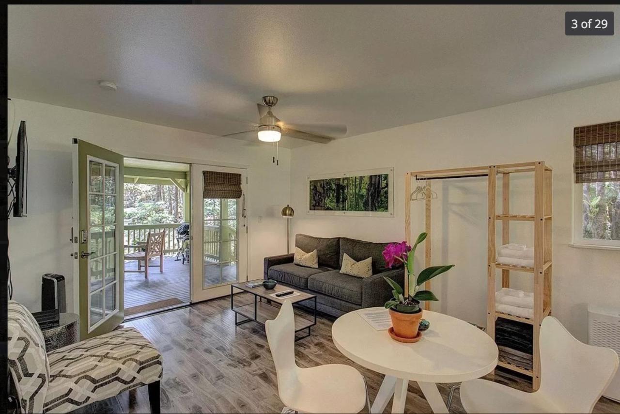 Volcano One - Modern Studio With Lanai Near Volcano National Park Екстер'єр фото